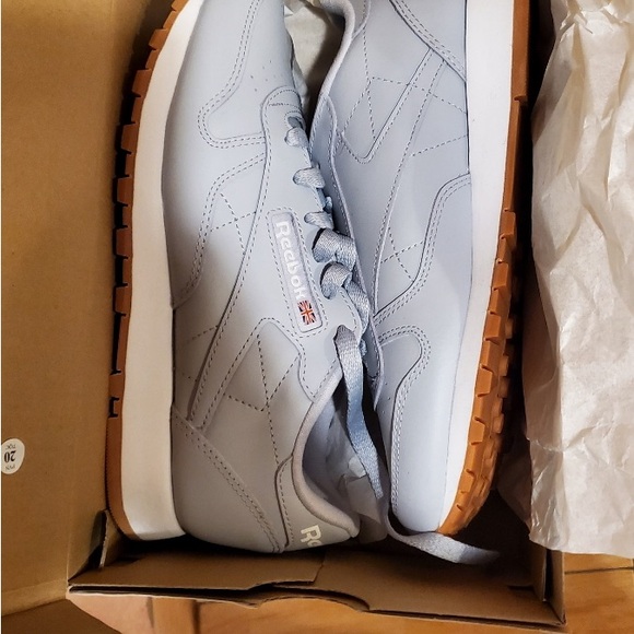 Grey Reebok Classic Running shoes size 7.5 - Picture 5 of 6